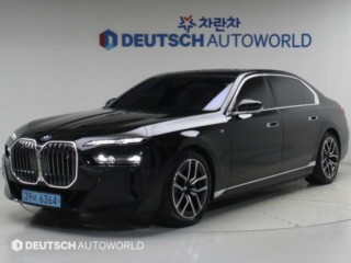 BMW i7 eDrive 50 M 스포츠